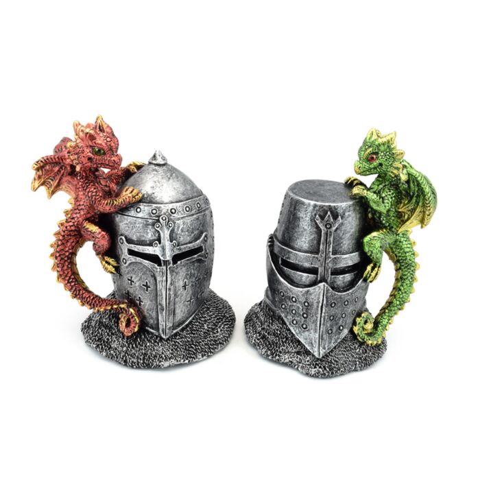 Dekorace - soška - Elements - Malý dráček s helmou rytíře